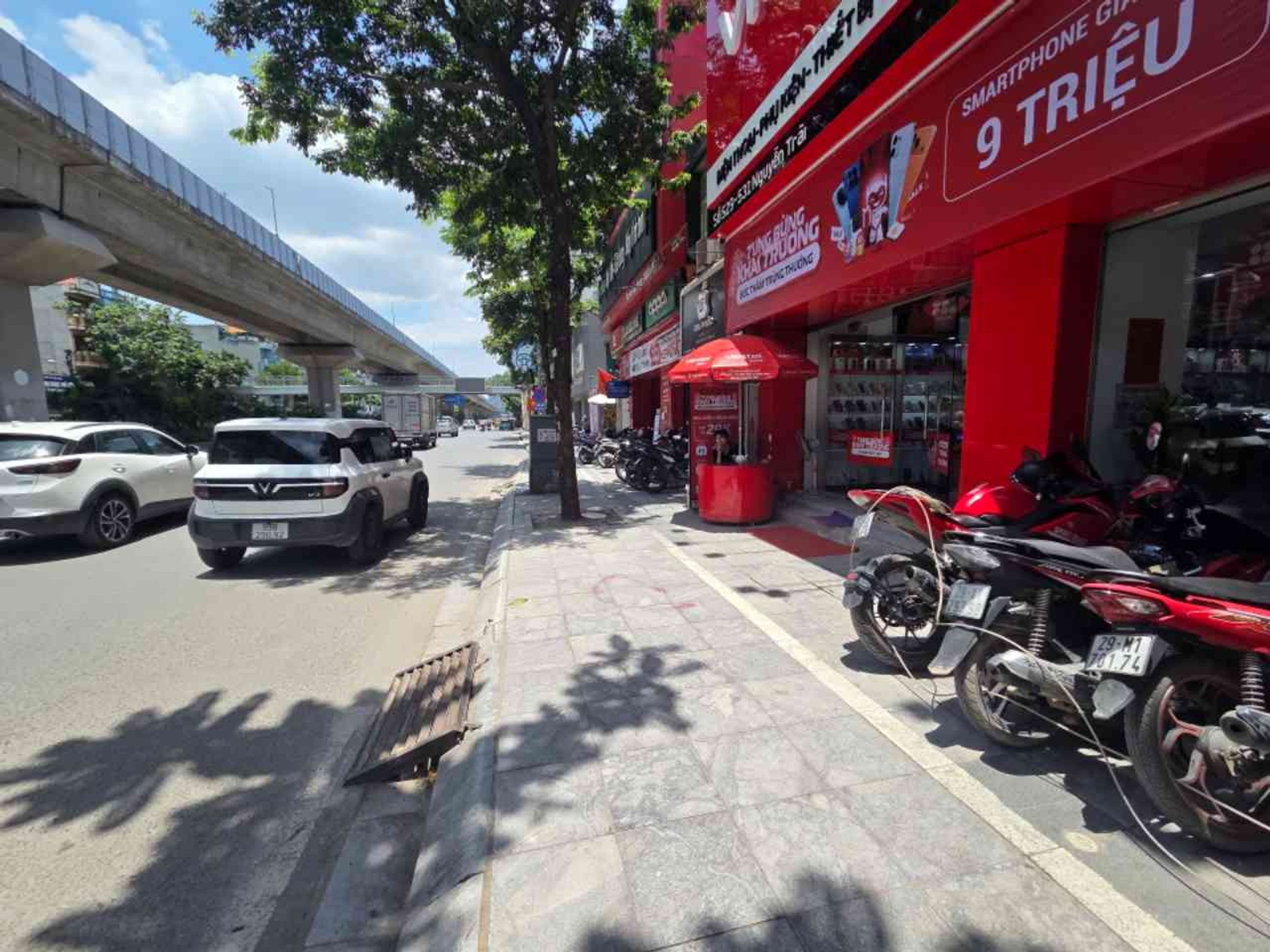 MẶT PHỐ NGUYỄN TRÃI, VỊ TRÍ VIP NGAY NÚT GIAO TRIỀU KHÚC, QUY HOẠCH OK, NHÃN HÀNG LỚN THUÊ ỔN ĐỊNH