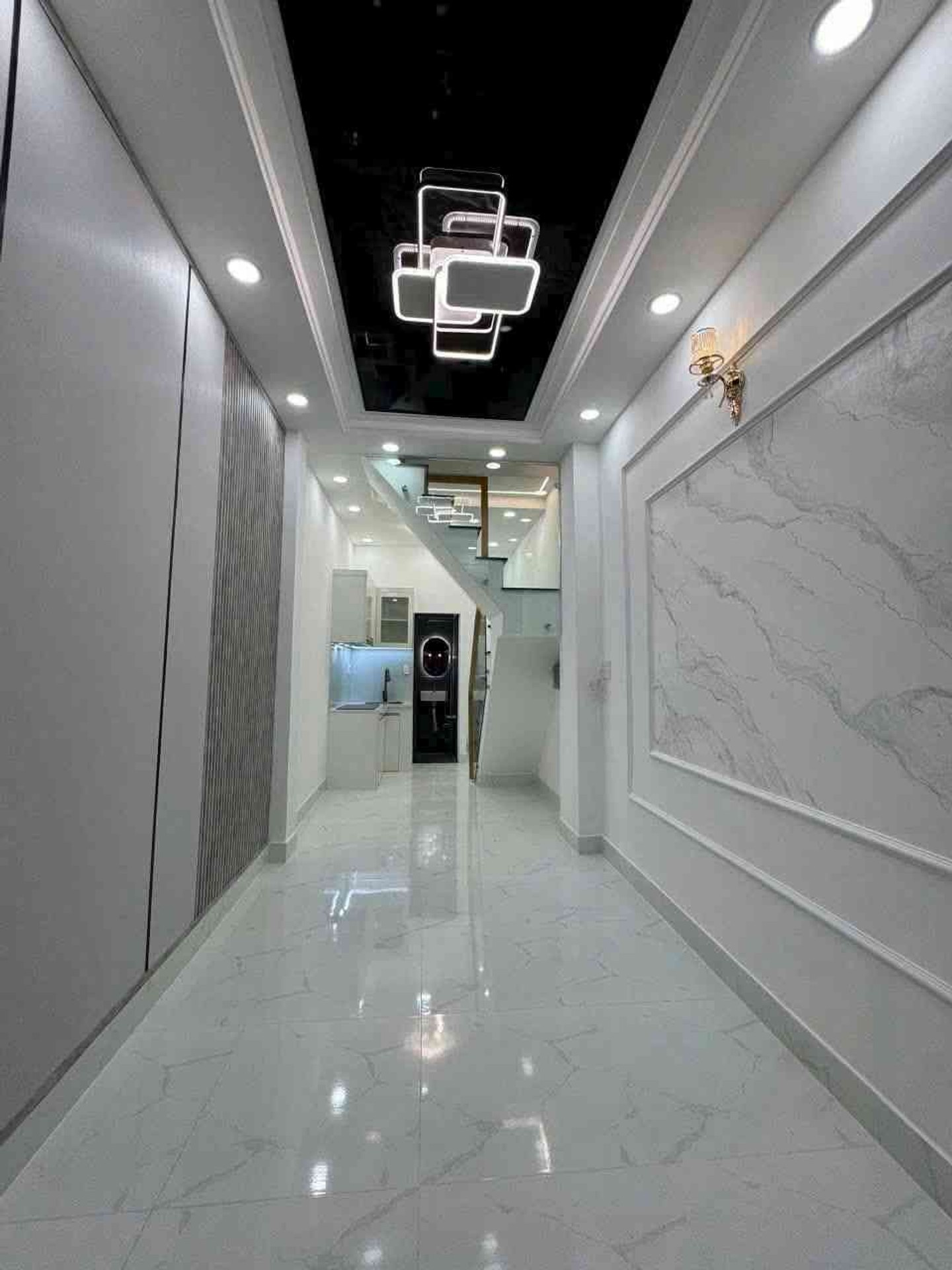 Cơ hội sở hữu nhà mặt phố ngã tư Vườn Lài giá tốt chỉ 4.2 tỷ