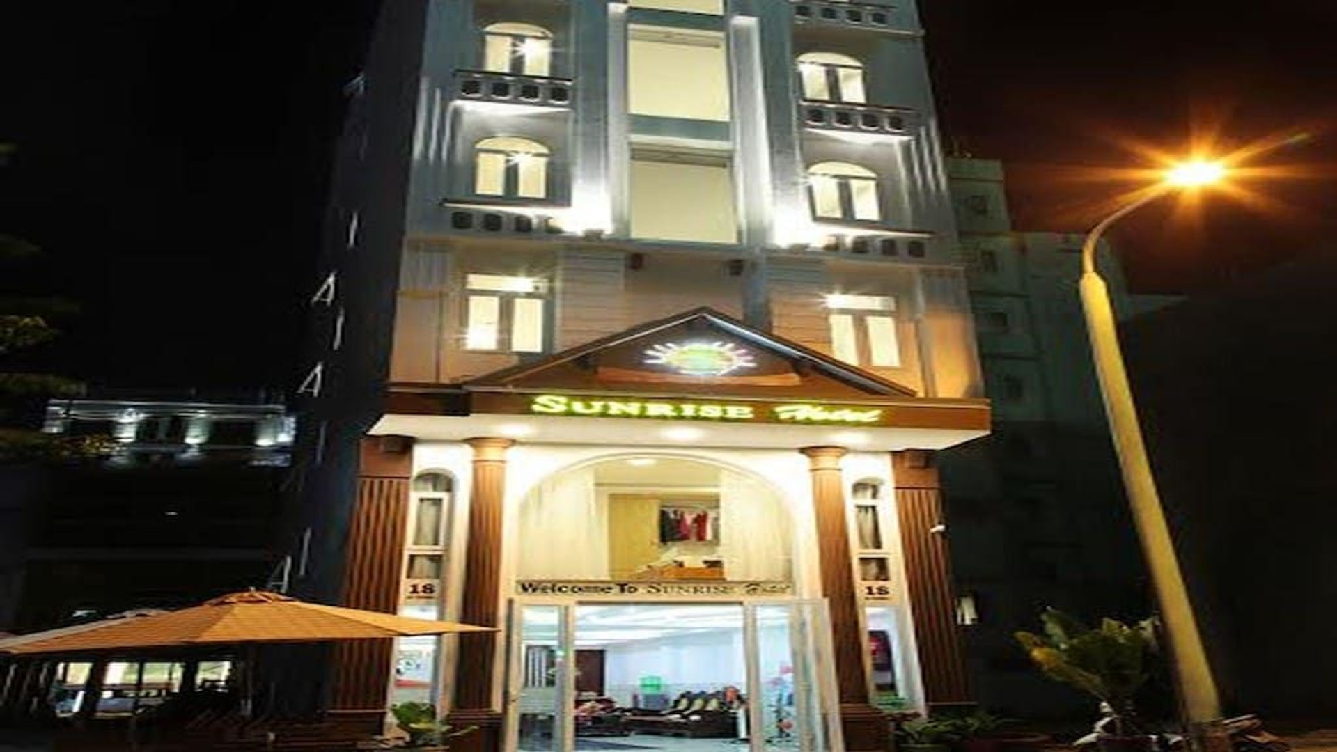 Khách sạn Sunrise Đà Nẵng – Cơ hội vàng ngay trung tâm phố Tây An Thượng