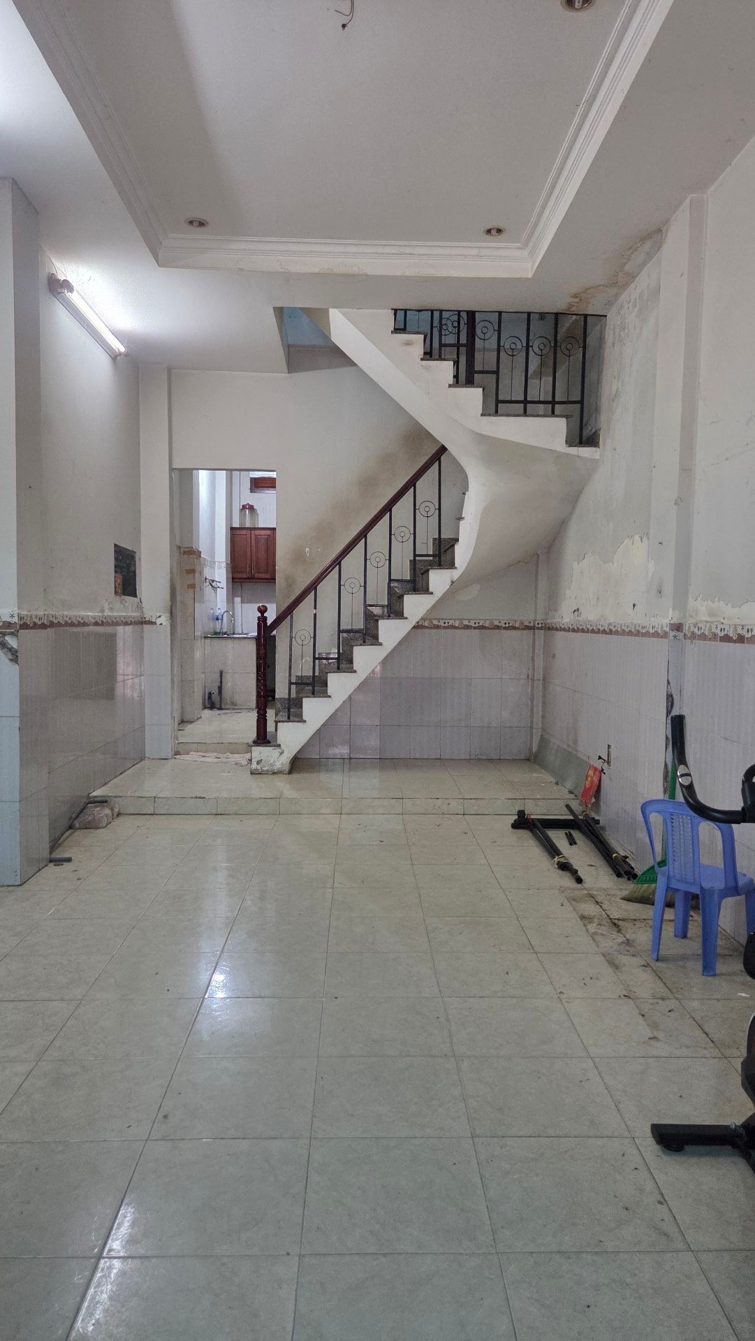 🔥 HẺM 4M SÁT MẶT TIỀN PHAN ĐĂNG LƯU – CHỈ 30M – NHÀ CŨ, TIỀM NĂNG XÂY MỚI