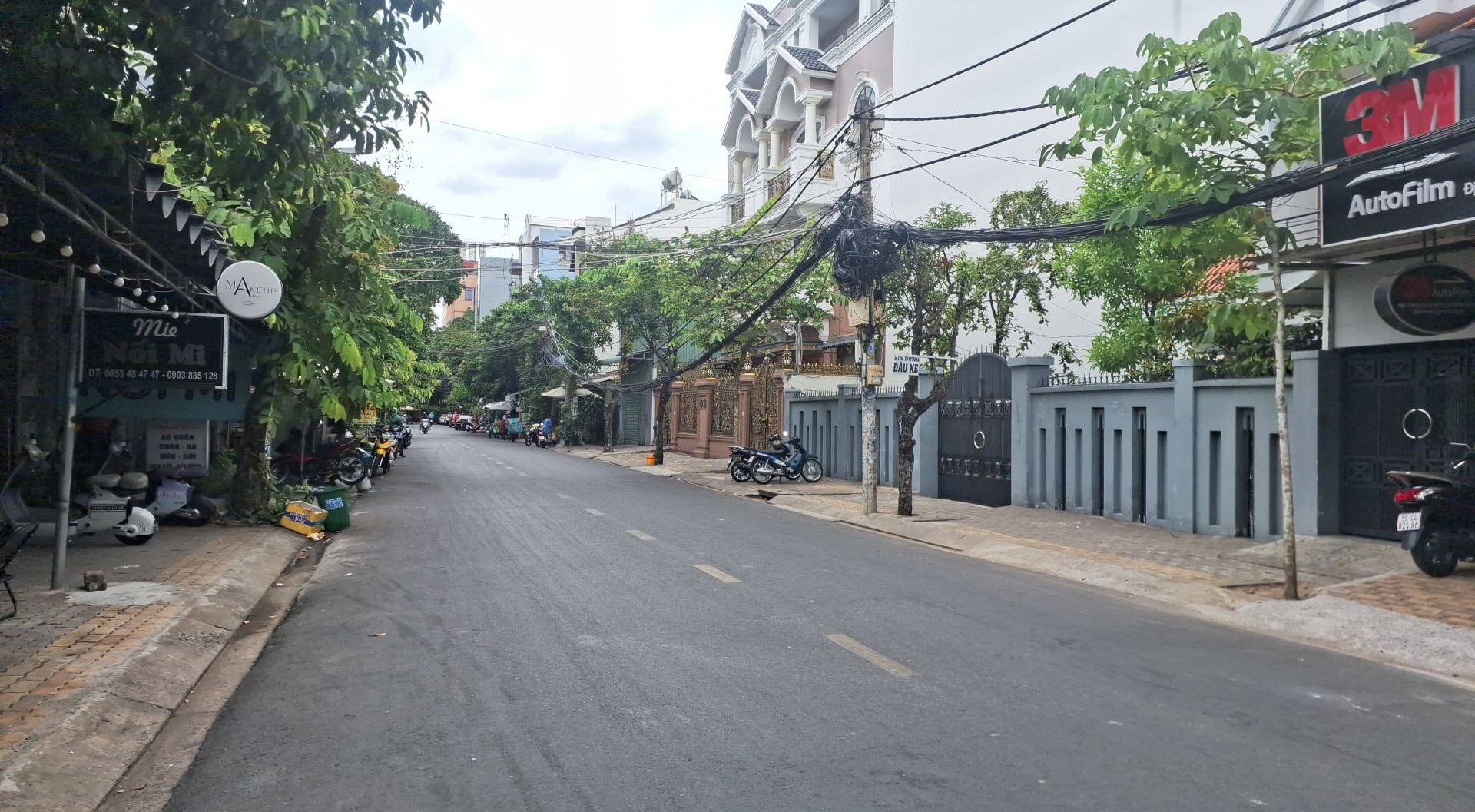 Bán nhà mặt phố 4 tầng phường Tân Quy, TPHCM, mặt tiền gần 5m, giá 20,2 tỷ