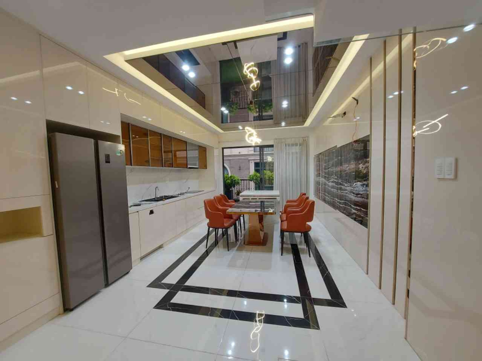 Nhà sang 5 tầng Góc đẹp Gò Vấp, đẳng cấp gia chủ