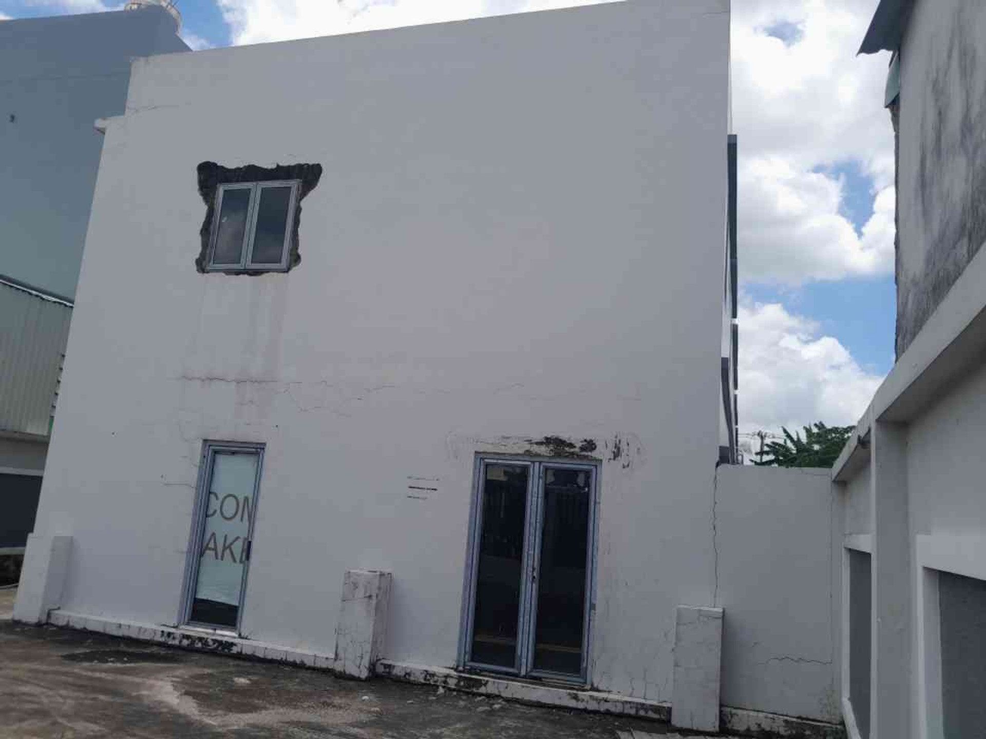 Bán đất lô góc 3 mặt tiền đường Tân Long xã Tân Nhựt, chỉ 25,2 tỷ