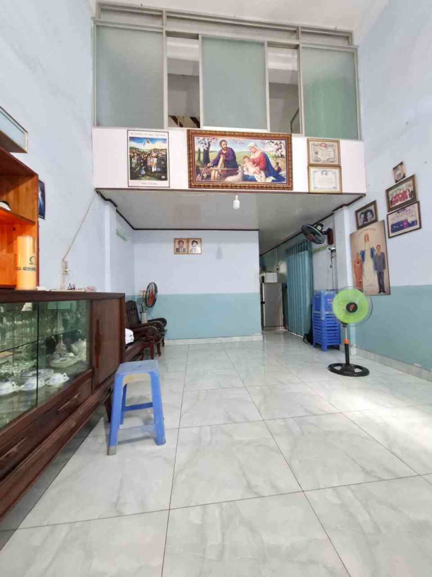 Nhà 3 tầng lô góc xây BTCT, giá 5.5 tỷ tại Nghĩa Hưng