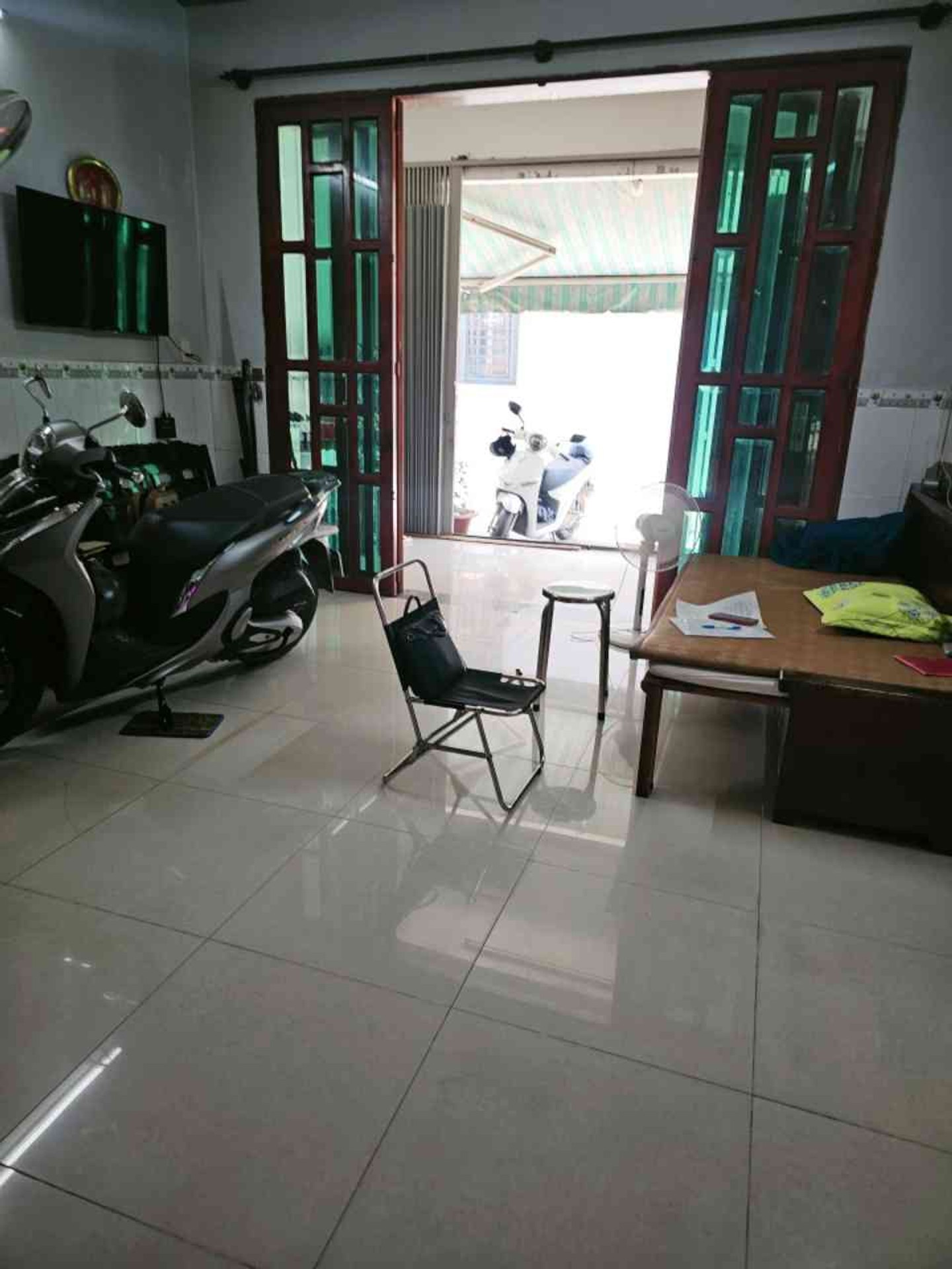 Bán nhà mặt tiền 2 tầng, 3 phòng ngủ tại Lê Lăng giá 6,2 tỷ