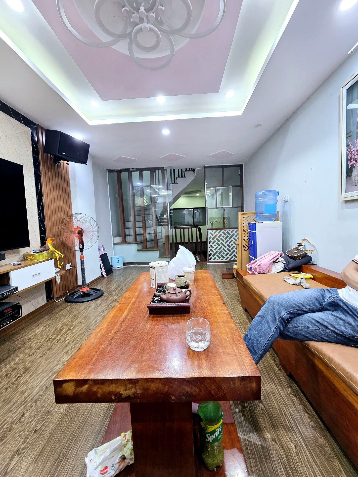 Bán nhà 6 tầng tại Bằng Liệt, ô tô gần nhà, 7 phòng ngủ, 39.2m2