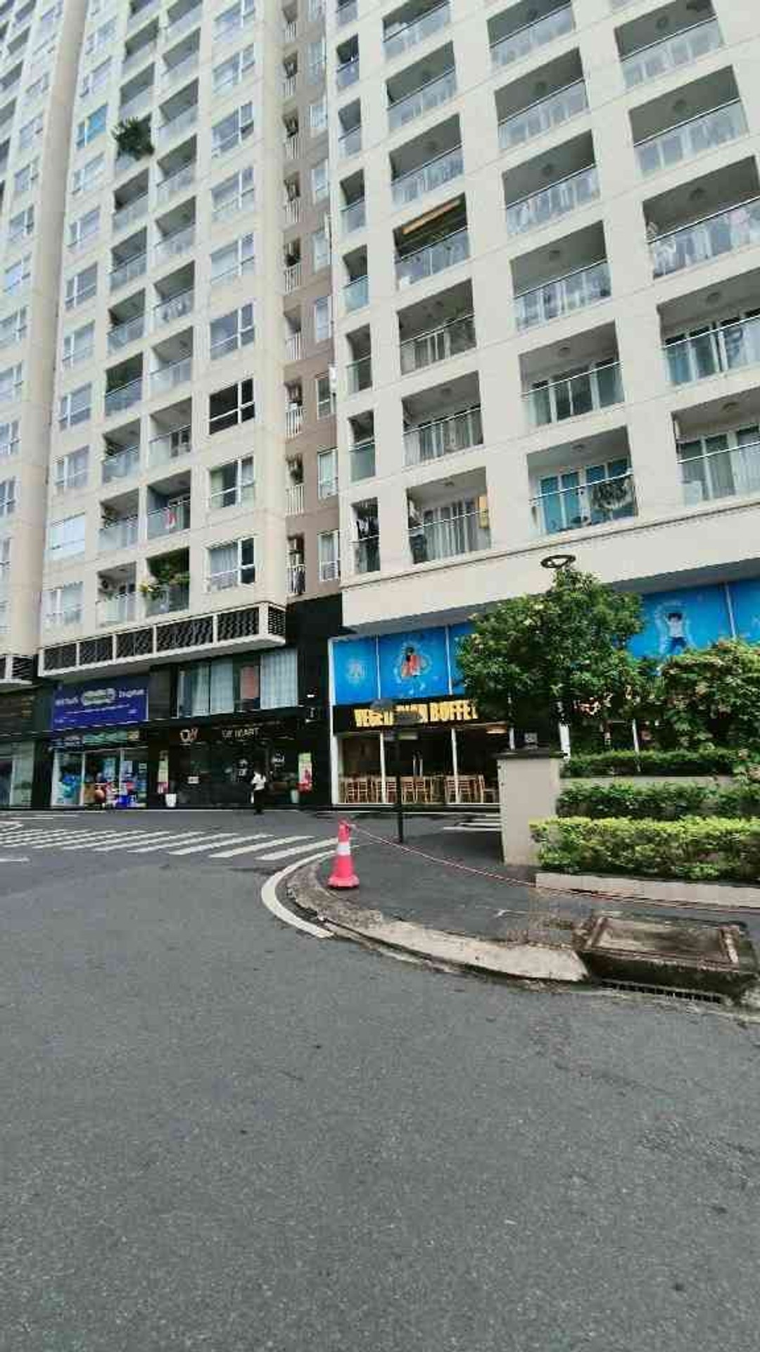 SHOPHOUSE SKY CENTER PHỔ QUANG 120M2