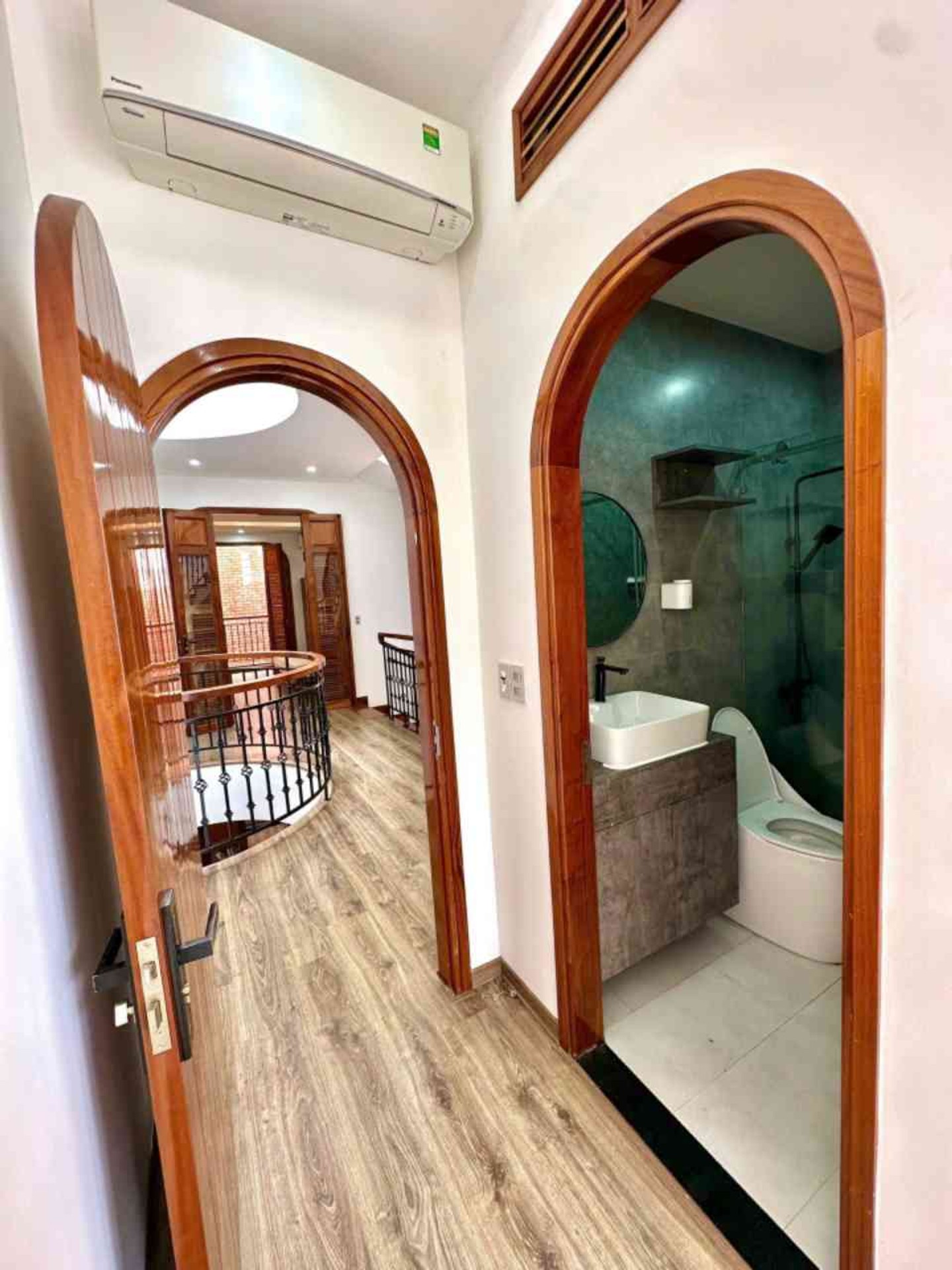 Sập hầm. Chỉ nhỉnh 7 tỷ. Nhà mặt tiền Tộ Hiệu