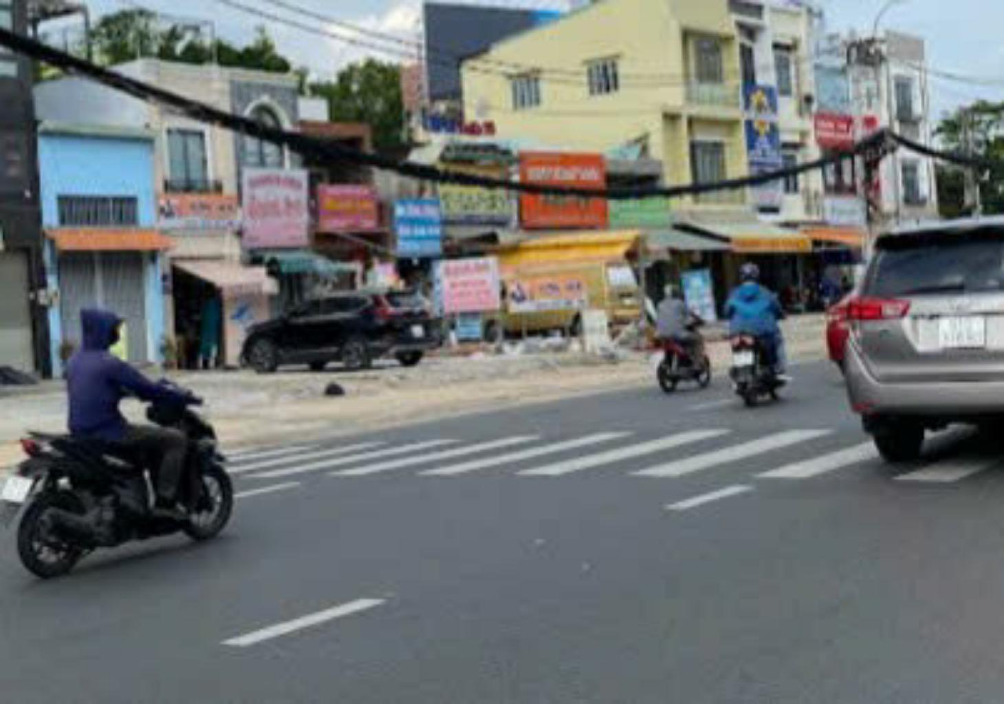 Bán nhà mặt phố 124.5m² kinh doanh sầm uất tại Tân Bình