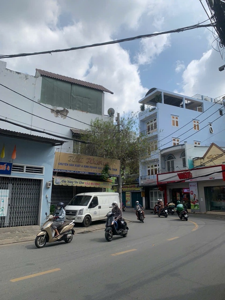 Nhà 2 tầng gần chợ Vải Tân Bình - 92m2 chỉ nhỉnh 12 tỷ