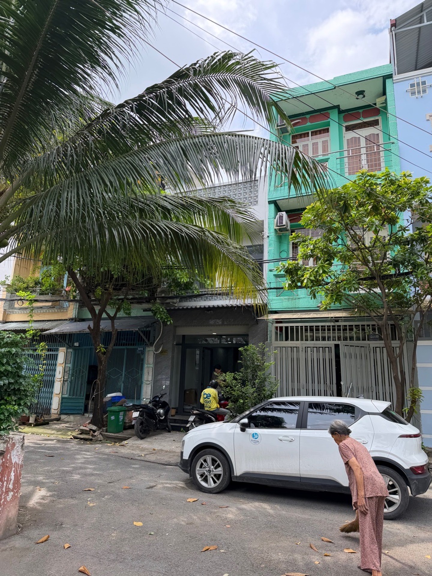 Nhà 2 tầng khu phân lô Nguyễn Phúc Chu, diện tích 50m2, giá 8.6 tỷ
