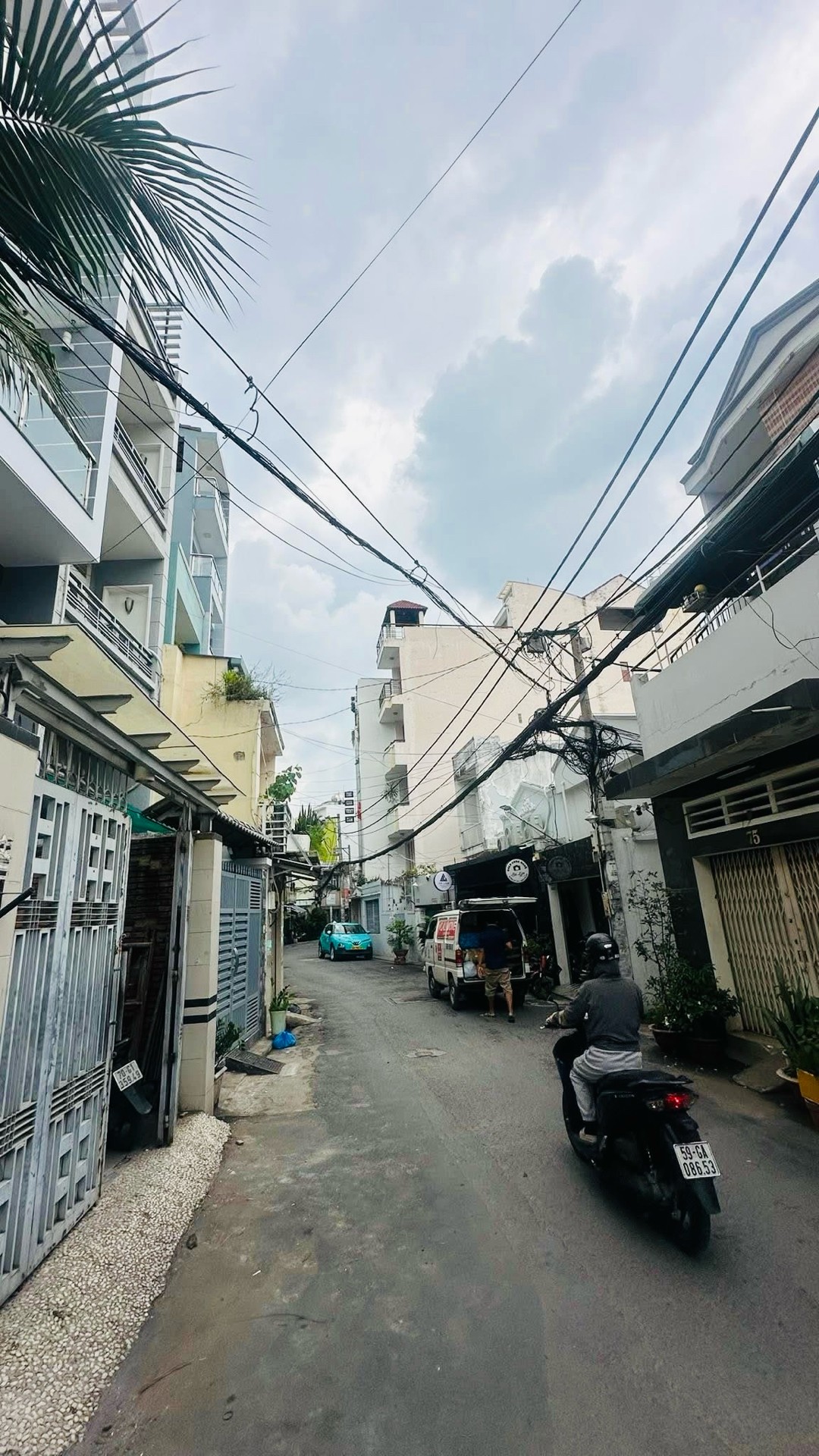 🏡 CHỈ HƠN 4 TỶ – NHÀ TRUNG TÂM PHÚ NHUẬN – SÁT HẺM XE HƠI