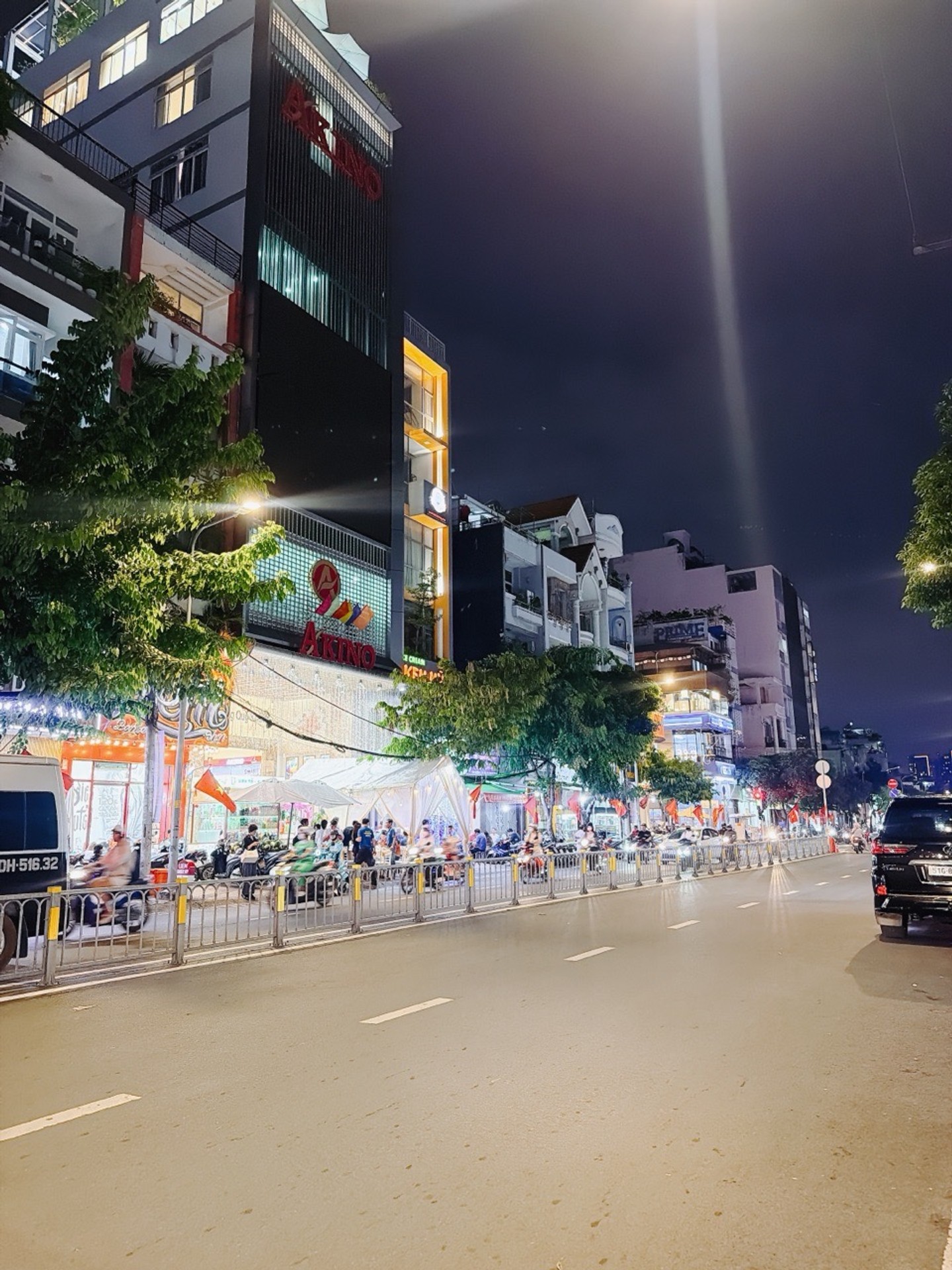 Gần Trường Đảng - 5 Tầng - 38m2 - Nhỉnh 6 tỷ - Sổ vuông đẹp