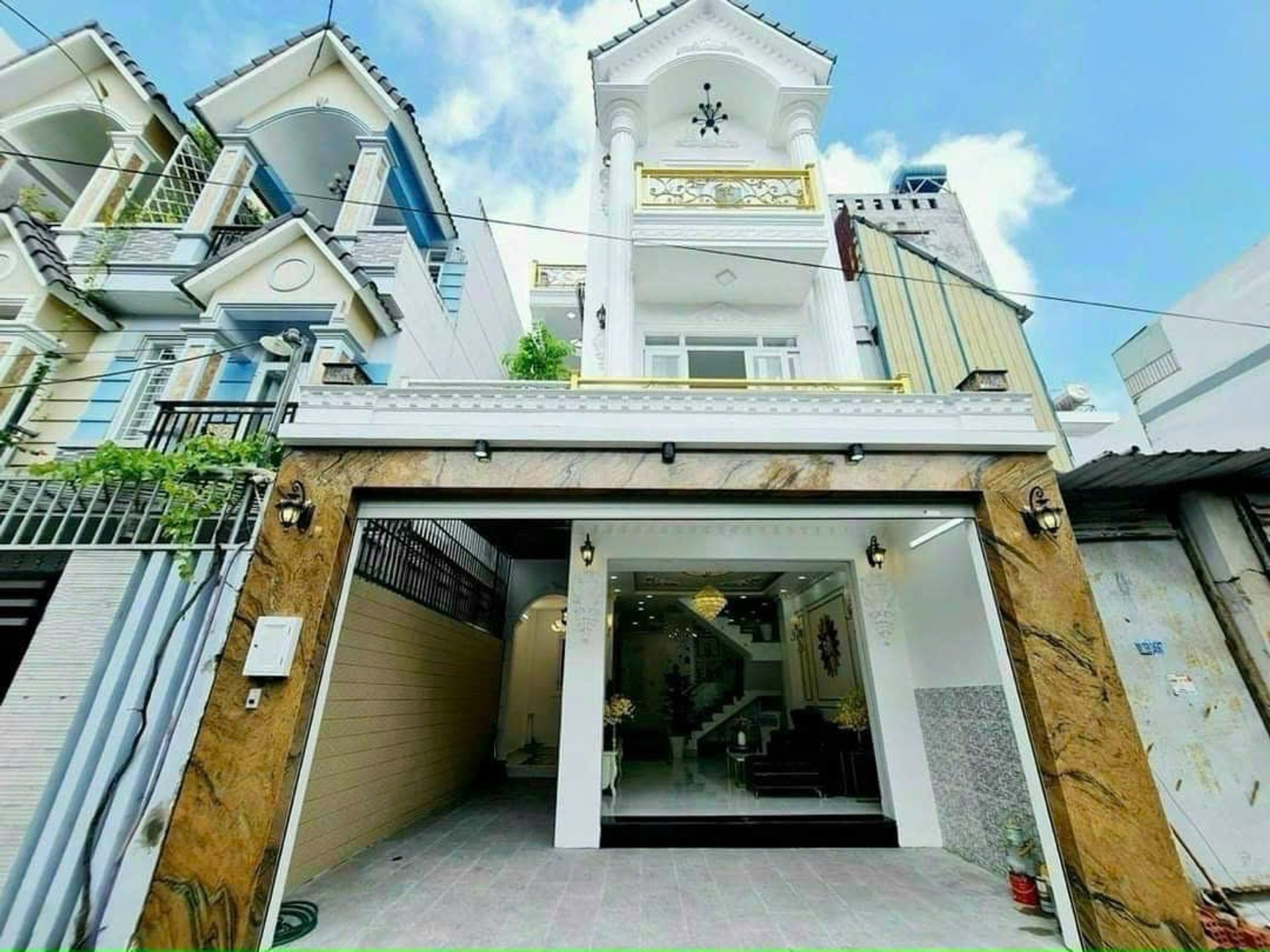 Cơ hội sở hữu nhà riêng 3 tầng mặt tiền 6m tại Huỳnh Tấn Phát, Nhà Bè