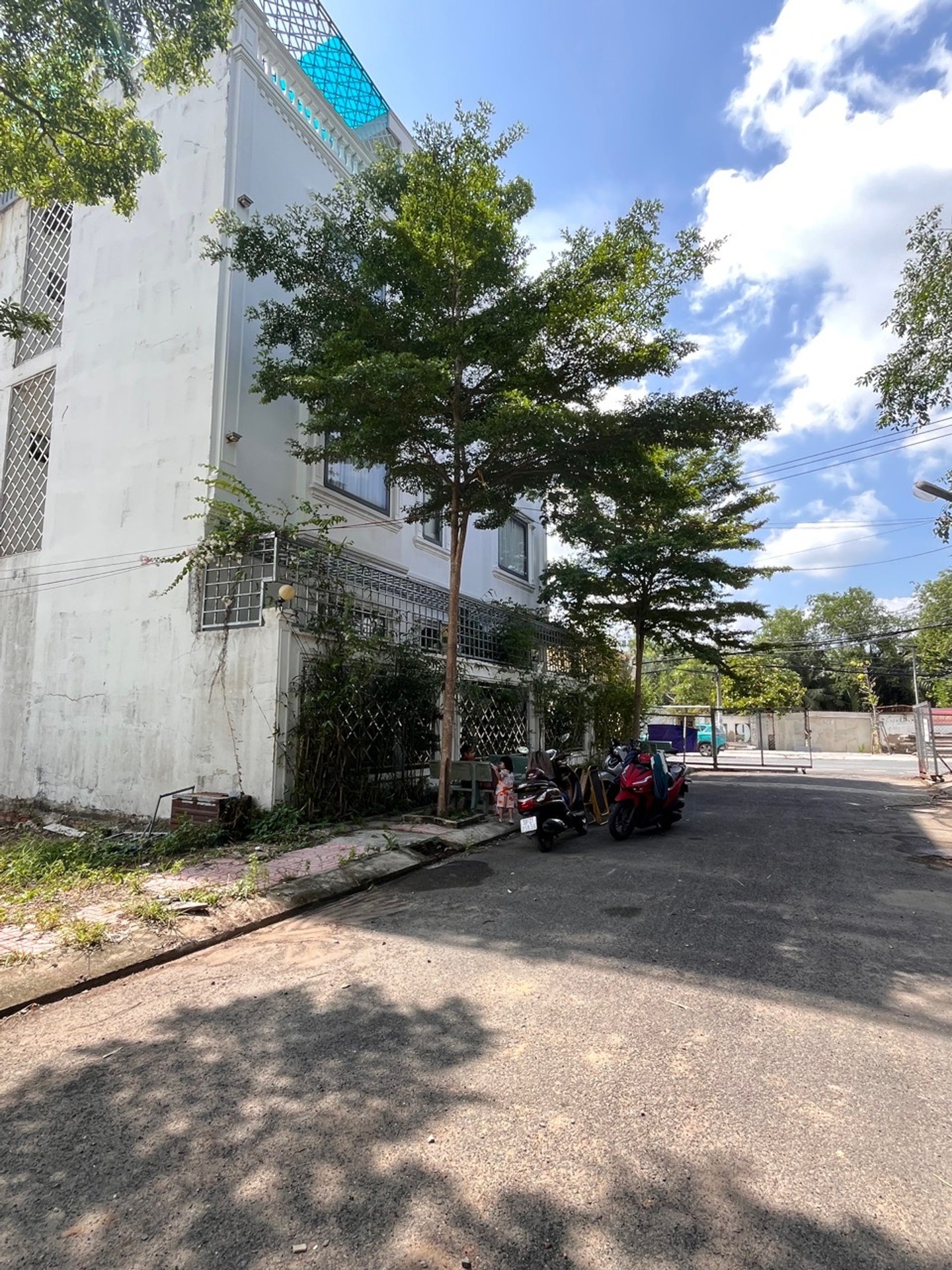 Bán đất lô góc 2 mặt tiền tại phường Nguyễn Thị Hương, diện tích rộng, pháp lý cơ sở
