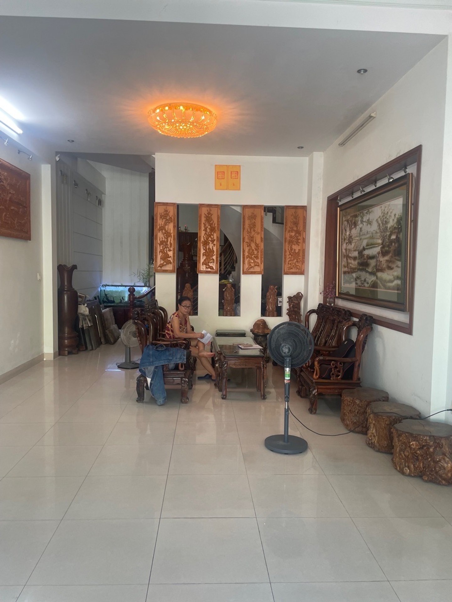 Cơ hội vàng sở hữu nhà mặt phố trung tâm Hòa Cường 3 tầng, 6 phòng ngủ
