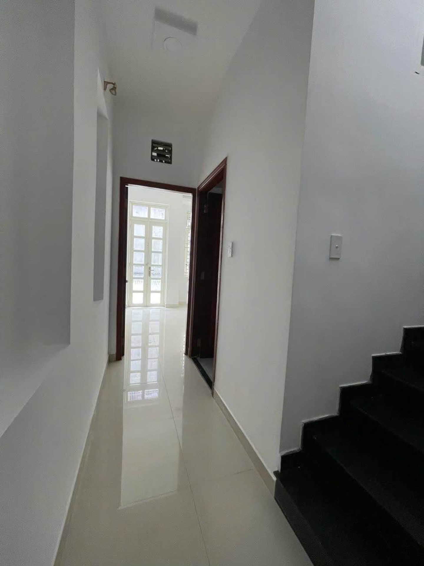 Nhà đẹp 3 tầng Tân Bình giá tốt, vị trí vàng chờ đón chủ mới