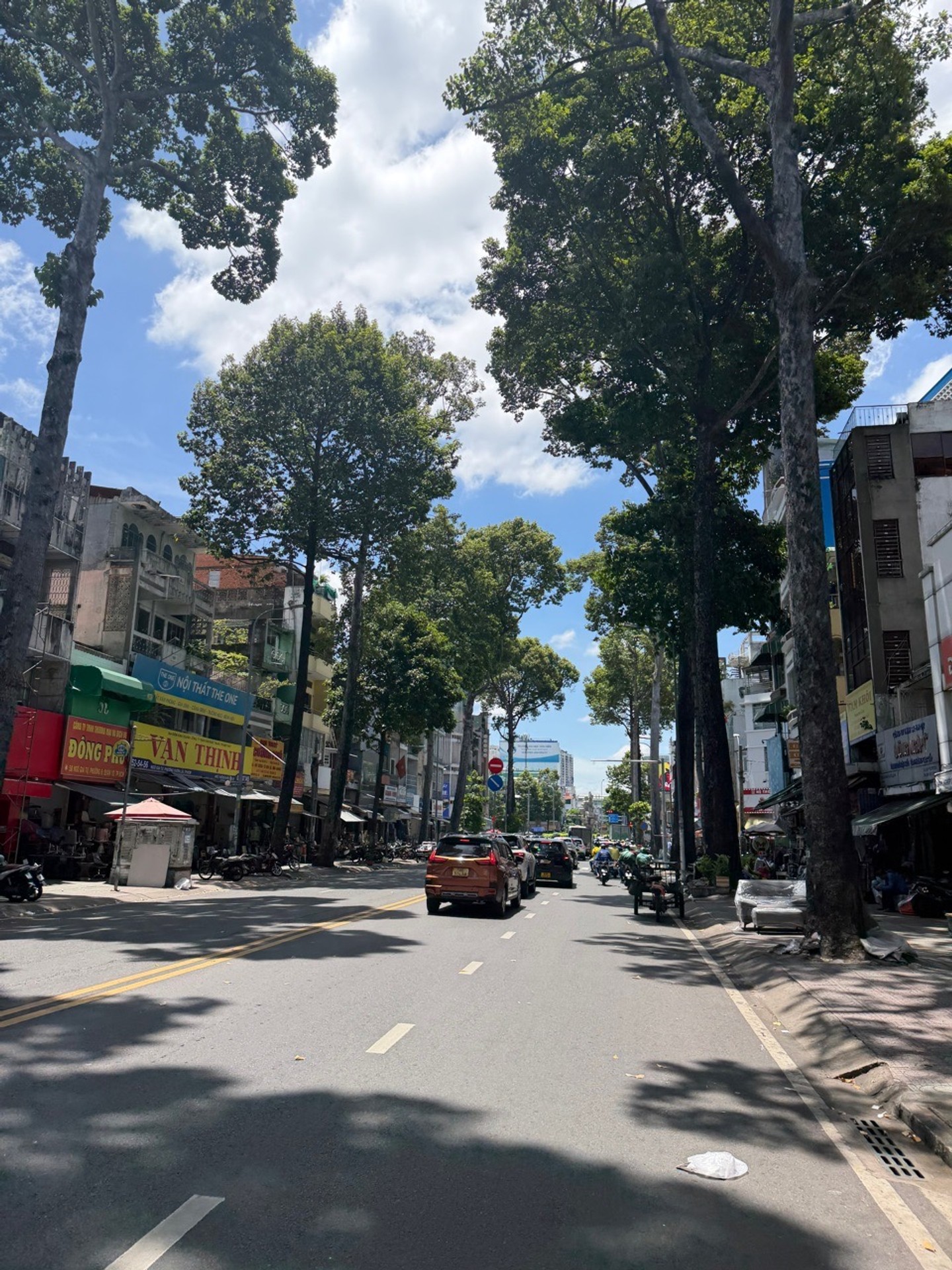 Nhà giá trị trung tâm Quận 10, mặt tiền rộng 7m