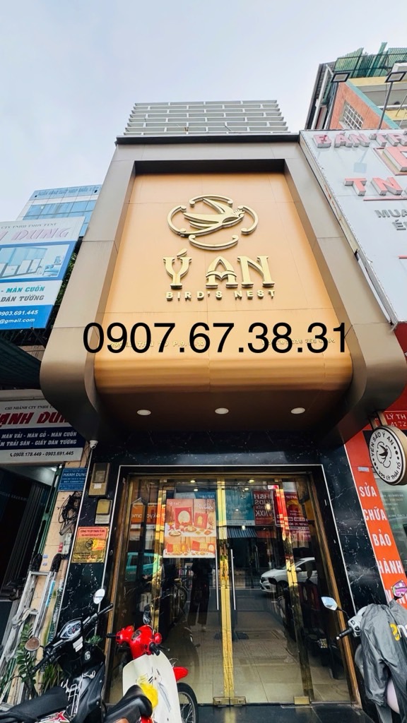 Nhà mặt phố Lý Thái Tổ quận 10 - Mở rộng kinh doanh siêu lợi nhuận