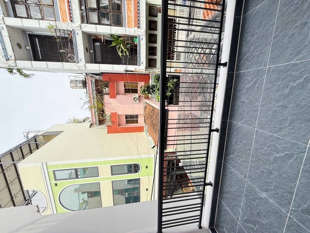 Nhà đẹp Ngay Ba Vân, Hẻm xe hơi, Diện tích rộng, Giá tốt hiếm có