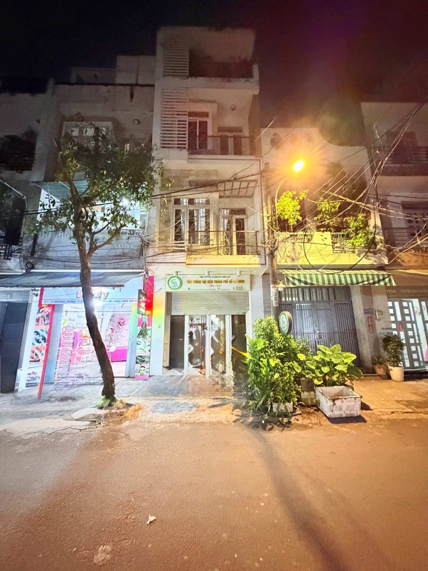 Bán nhà 4 tầng 62m2 hẻm 8m Gò Vấp gần Tân Bình giá 9,2 tỷ