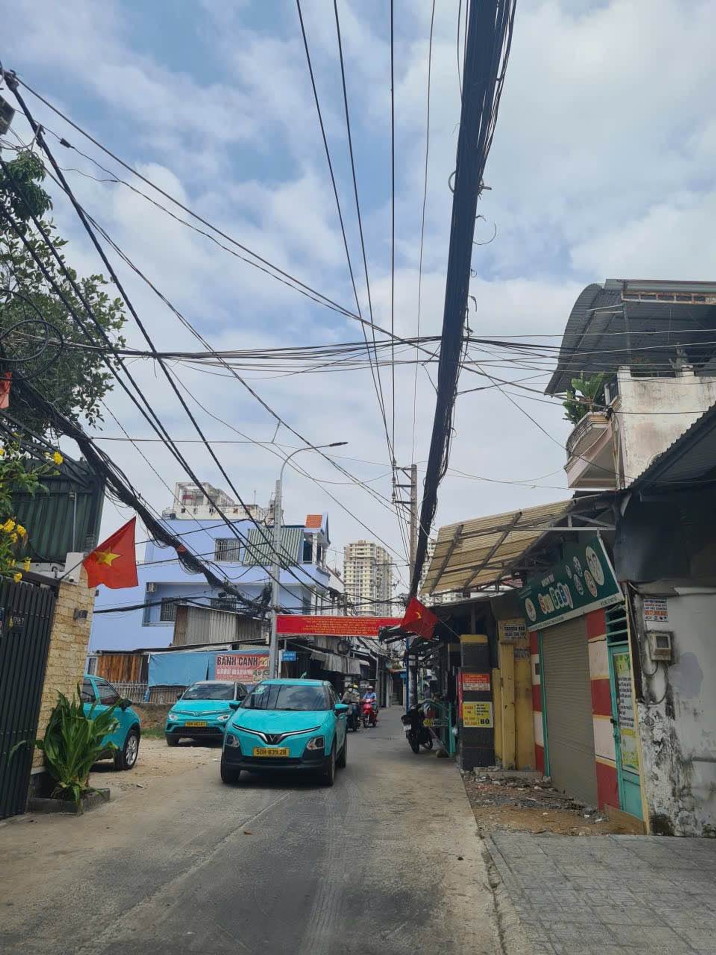 Bán nhà riêng tại Nhà Bè, gần Huỳnh Tấn Phát, hẻm ôtô thông thoáng