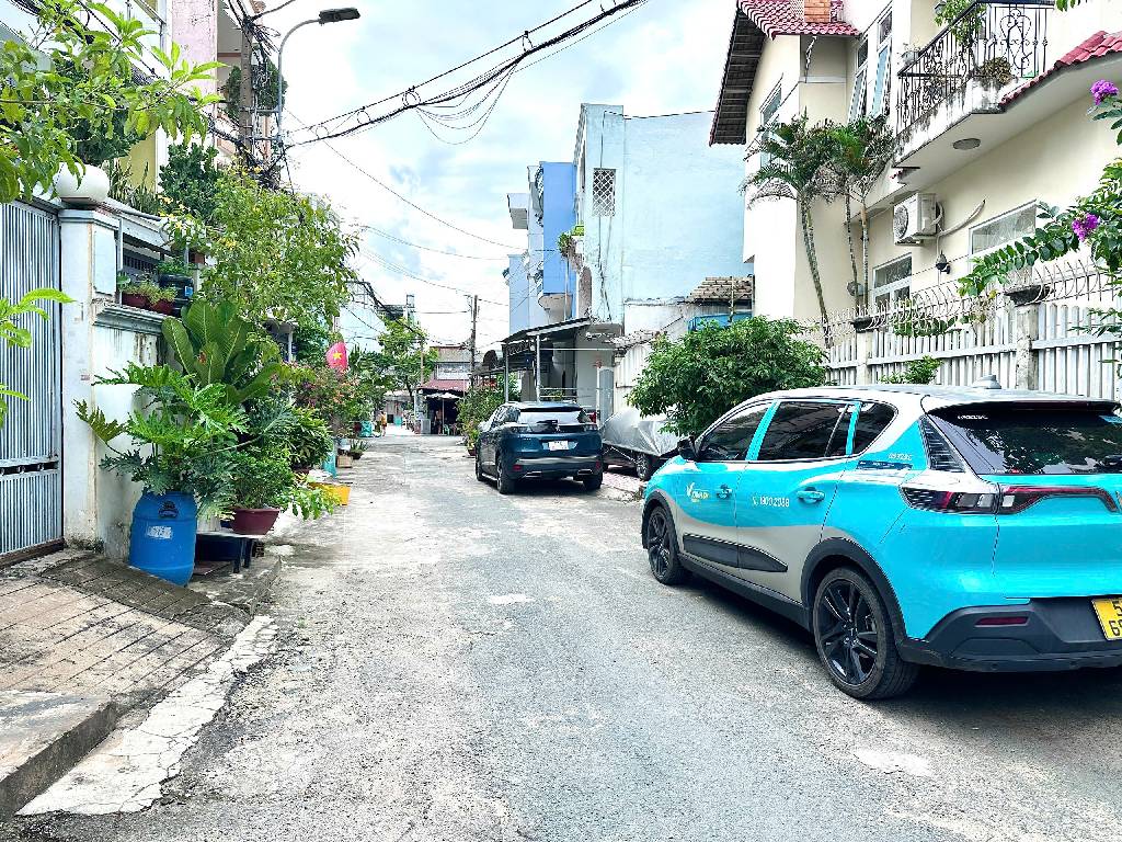 Bán Đất Phan Huy Ích, Hẻm ô tô,mặt tiền rộng 7.5m, 168.6m