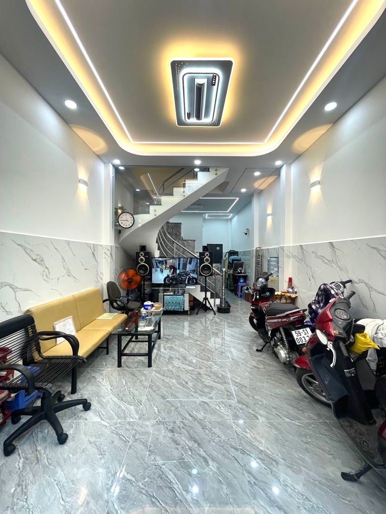 Nhà Đẹp 4 Tầng Hẻm Ô Tô Gần Lê Hồng Phong, Quận 10