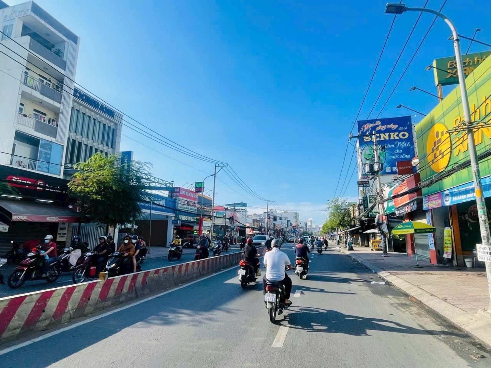 Cơ Hội Vàng Sở Hữu Nhà Mặt Phố 5 Tầng Tại Quận 7 Với Giá Tốt