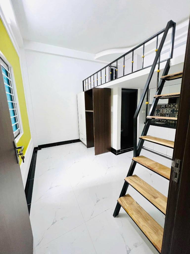 Bán CHDV Bằng Liệt, ô tô đỗ cửa, 67m2/71m2, 6 tầng, 14 phòng cho thuê, dòng tiền 800tr/năm.