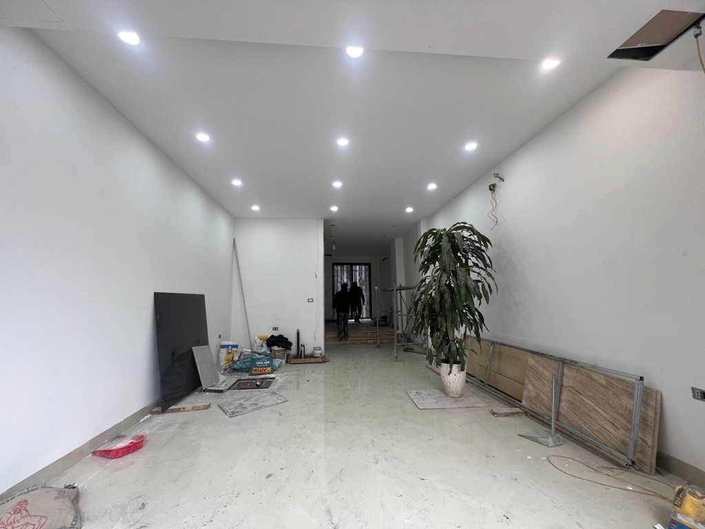 BÁN NHÀ LÝ SƠN, VIỆT HƯNG 55.2M2- 7 TẦNG THANG MÁY - MẶT PHỐ DUPLEX - KINH DOANH - 23.9 Tỷ