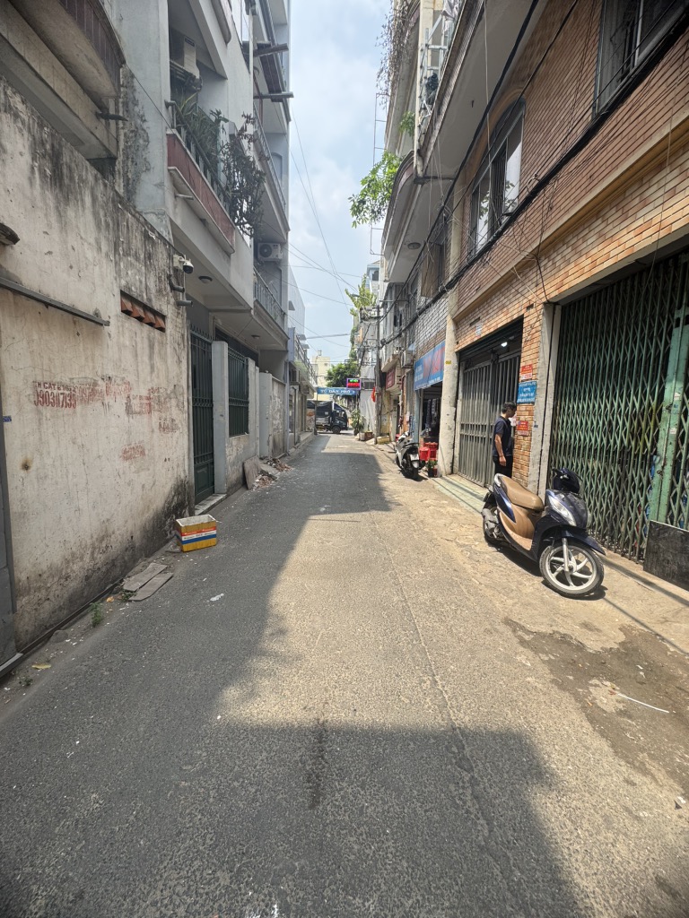 Bán nhà 3 tầng 79m2 khu Bàu Cát Tân Bình, giá 13.8 tỷ thương lượng