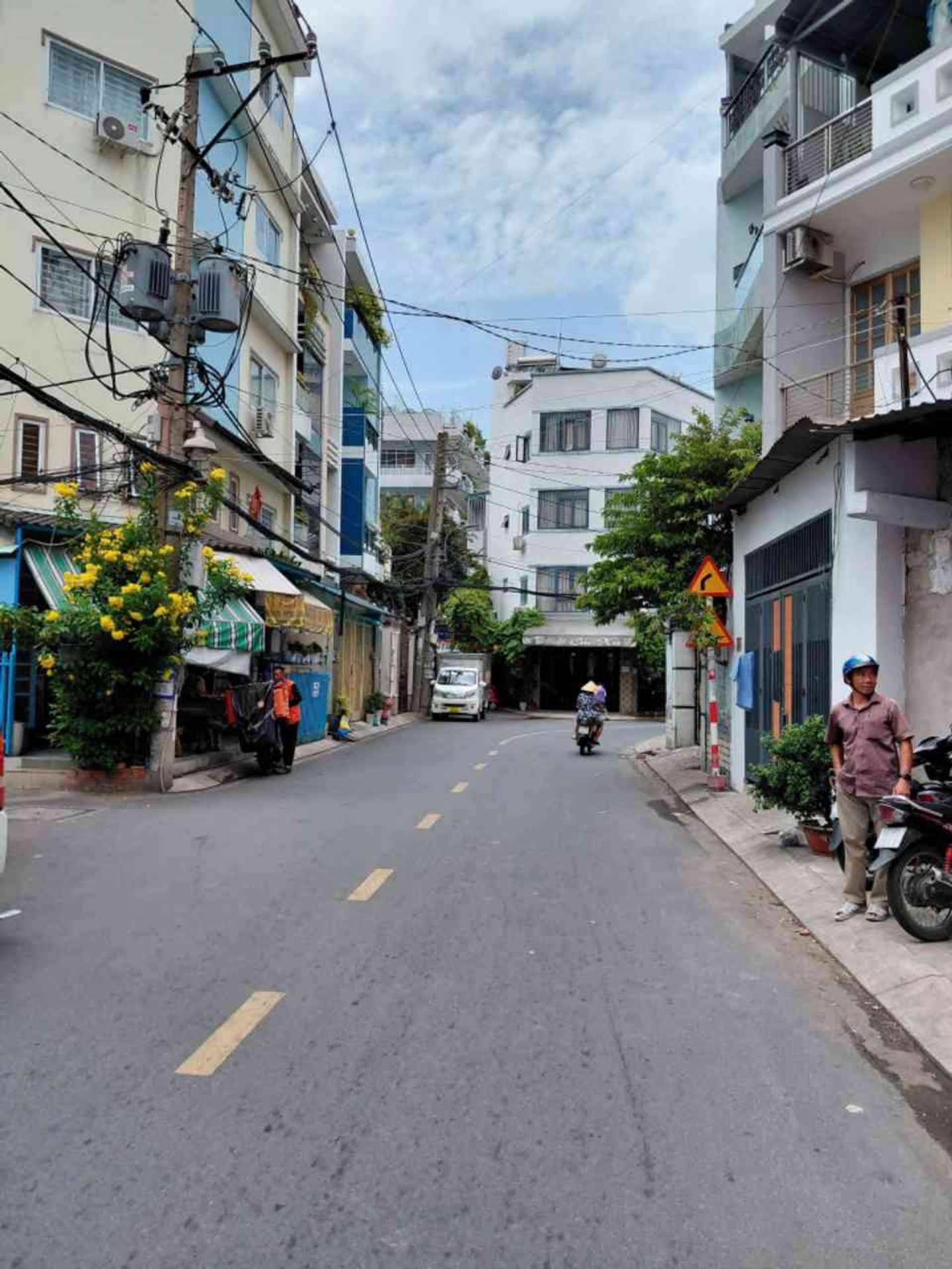 Nhà hẻm 10m Khuông Việt, Tân Phú, 45m2, giá 7.2 tỷ