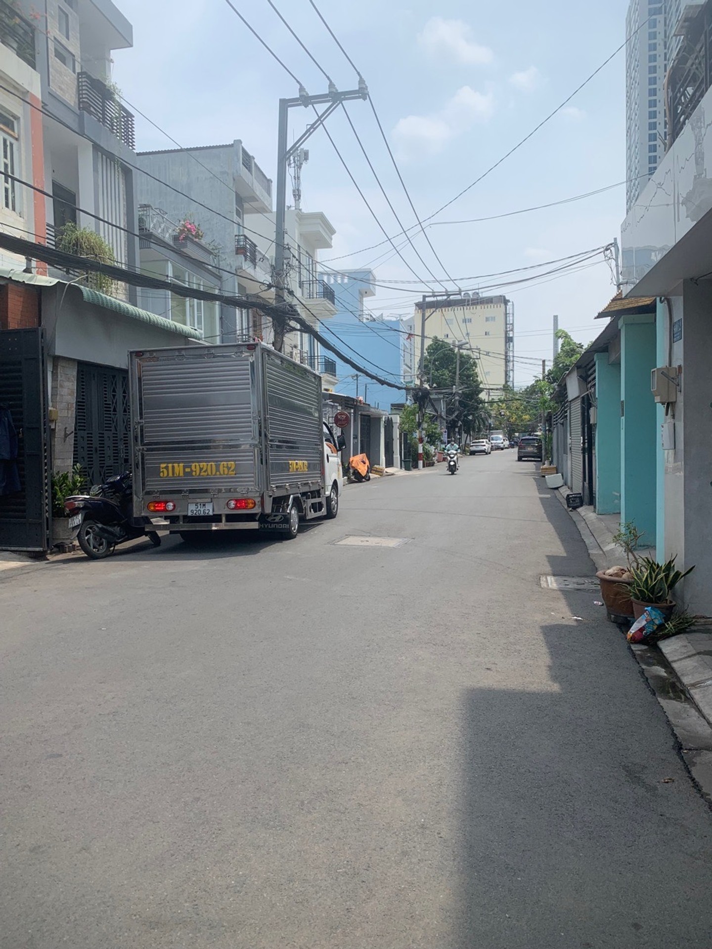 Bán nhà riêng 1 tầng tại Huỳnh Tấn Phát, mặt tiền 4m, đường trước nhà 10m