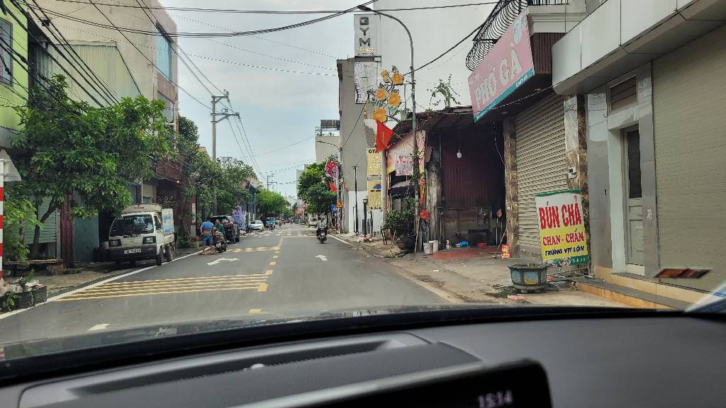 Cơ hội hiếm có sở hữu nhà mặt phố rộng 140m2 giá tốt sát Vin Bắc Hồng