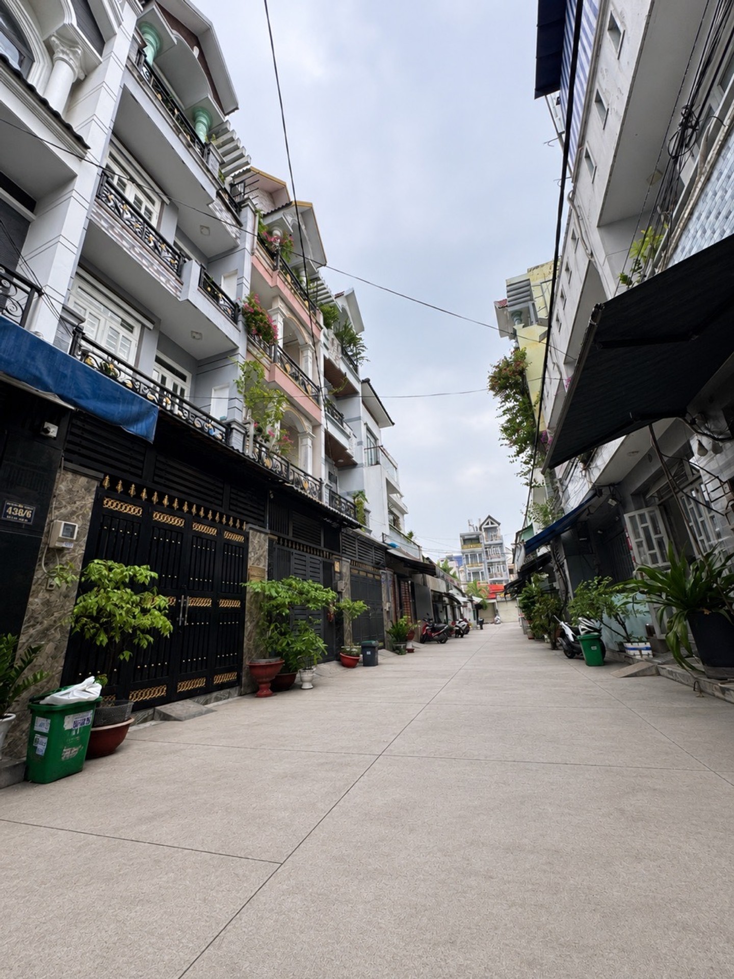 Nhà 4 tầng hiện đại rộng 59m², khu Bình Hưng Hoà A giá 6.5 tỷ