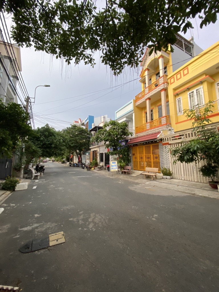 Cơ hội sở hữu nhà mặt phố 3 tầng hiếm có tại Nhà Bè với giá tốt