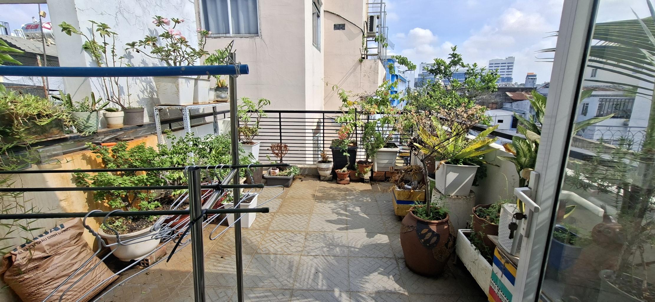 Nhà riêng 4 tầng mặt tiền đường Vĩnh Viễn Quận 10, diện tích 39.1m²