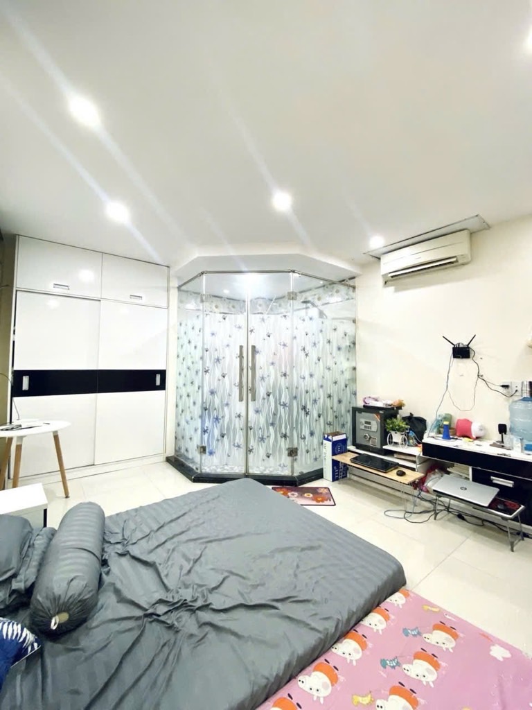 Bán nhà 5 tầng 7 PN quận 3, diện tích 64.2m2 giá 13.5 tỷ