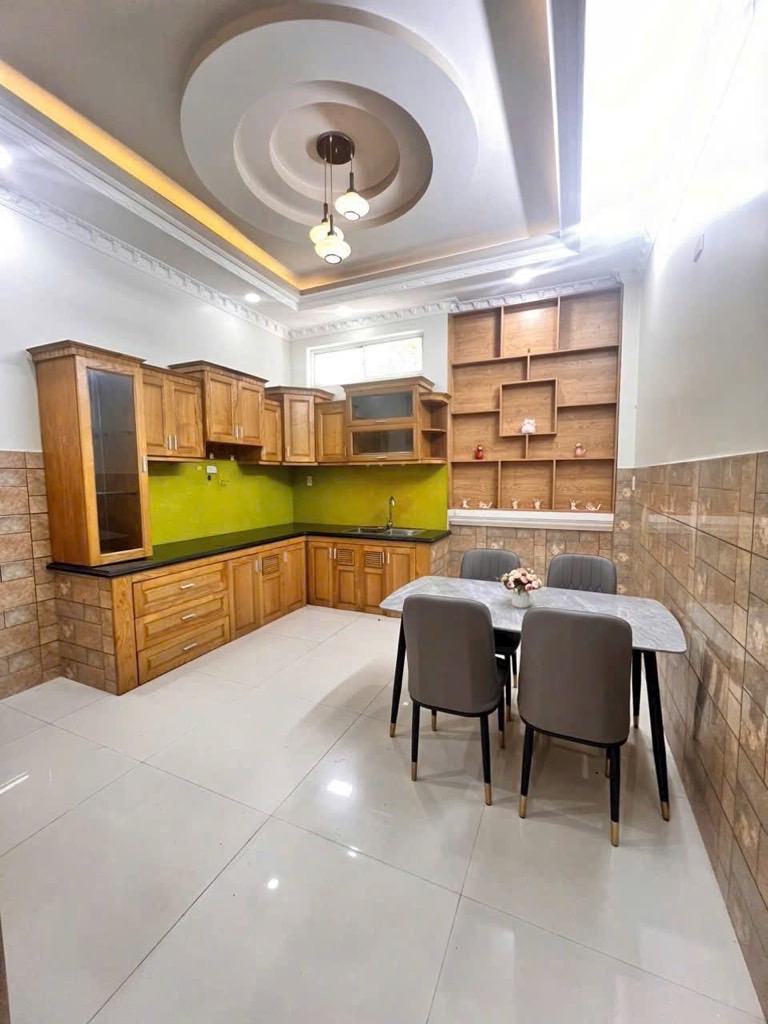 Cơ hội hiếm có sở hữu nhà 3 tầng full nội thất trên Đào Tông Nguyên giá tốt