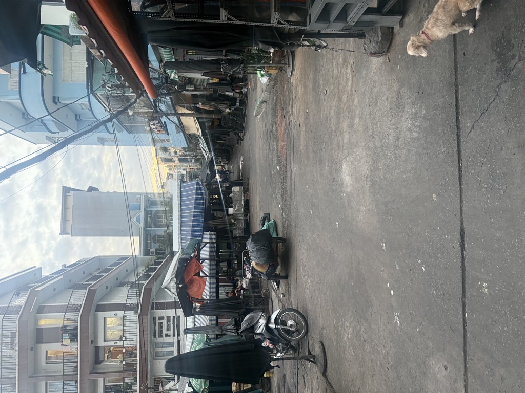 Bán nhà riêng 3 tầng 6PN gần chợ Trần Văn Quang giá 12 tỷ
