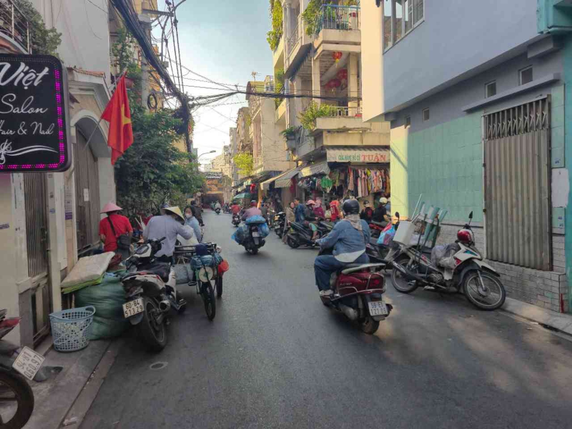 Bán nhà riêng 47m2 Trường Chinh, nhà mới sạch đẹp, 2 PN, giá 9,4 tỷ