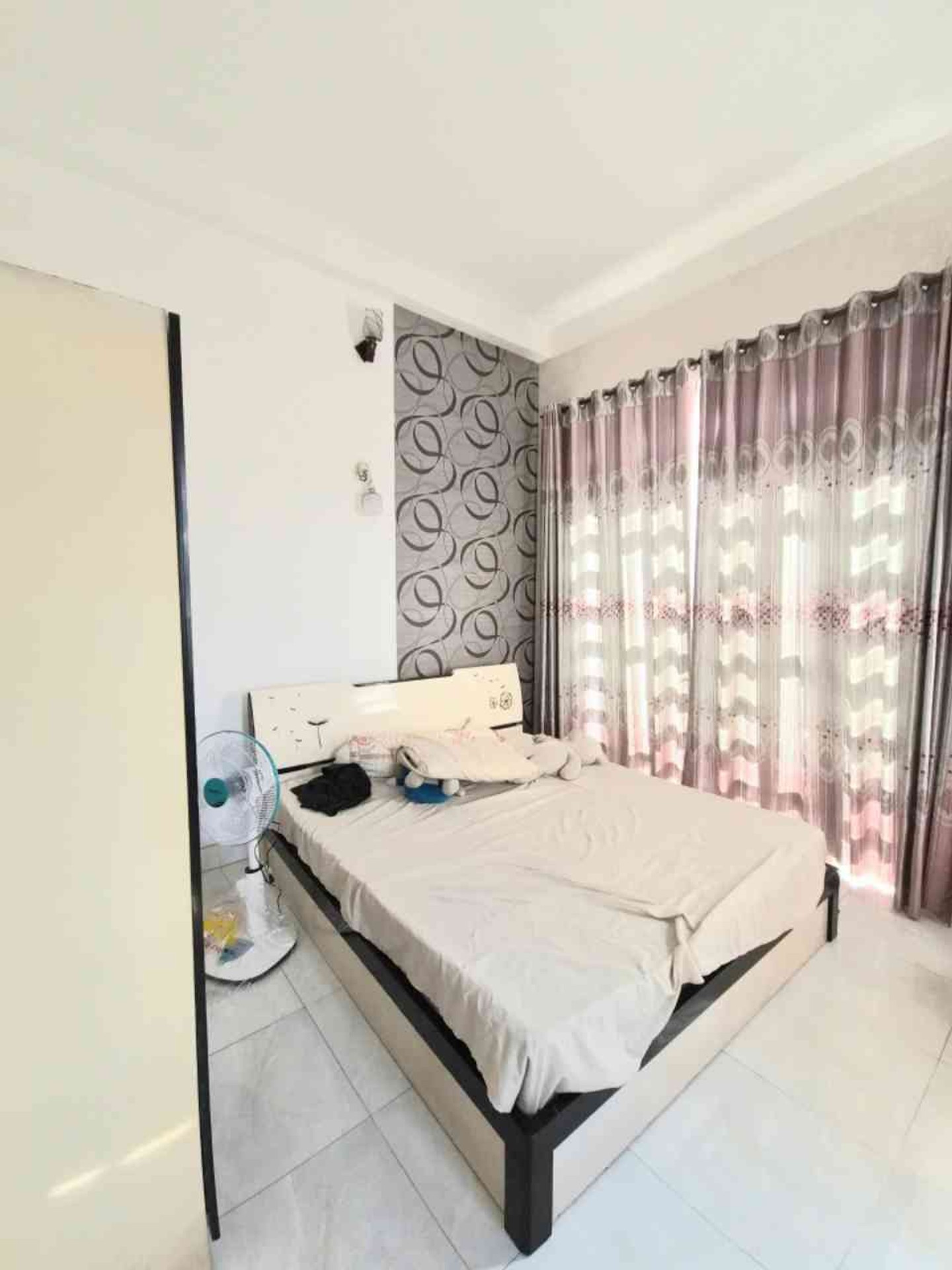 Bán nhà mặt phố 4 tầng, 61m2, mặt tiền kinh doanh tại Bình Tân-Liên khu1-6
