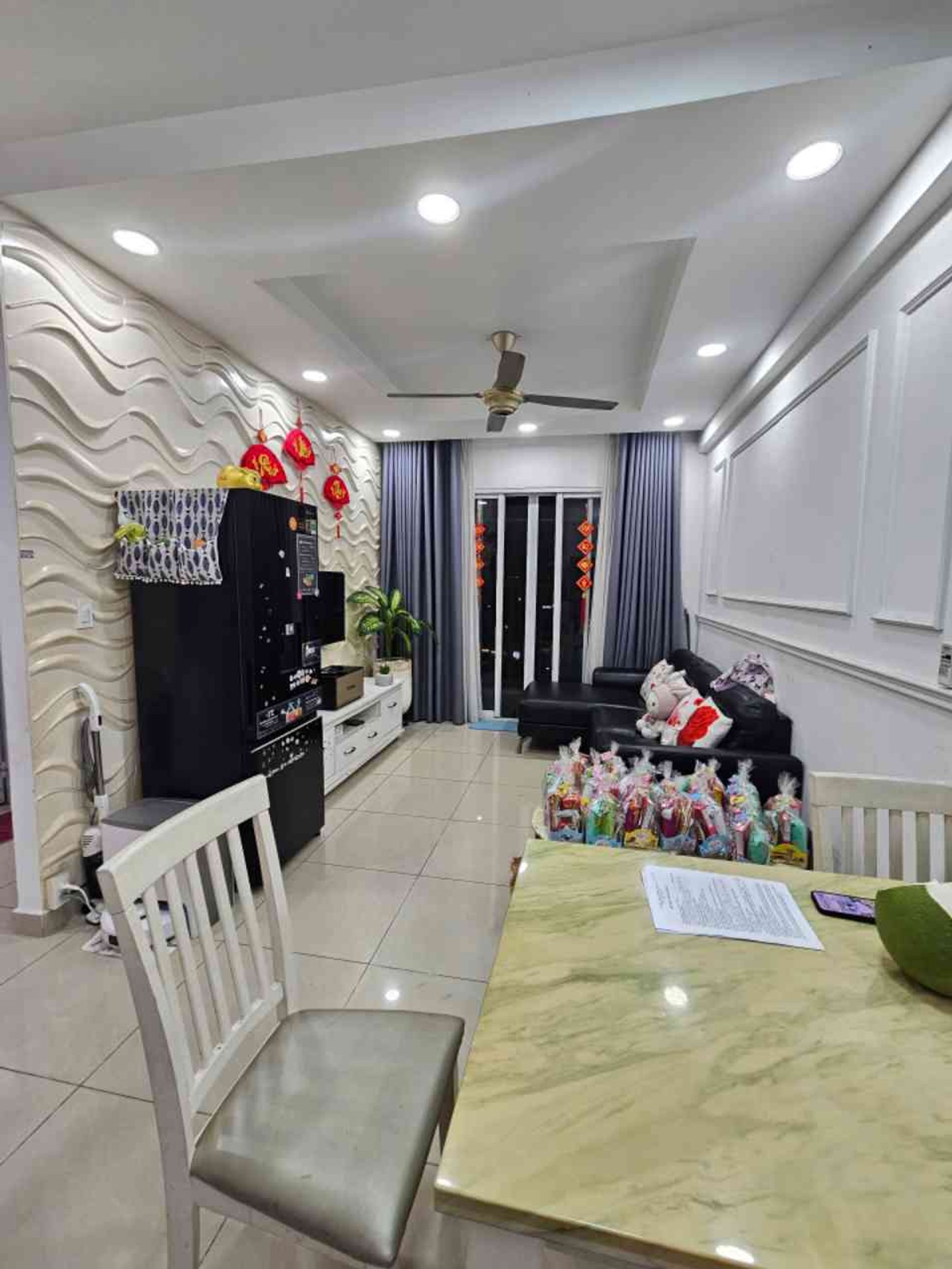Căn hộ 2 phòng ngủ tầng 13 view thành phố, Tân Phú