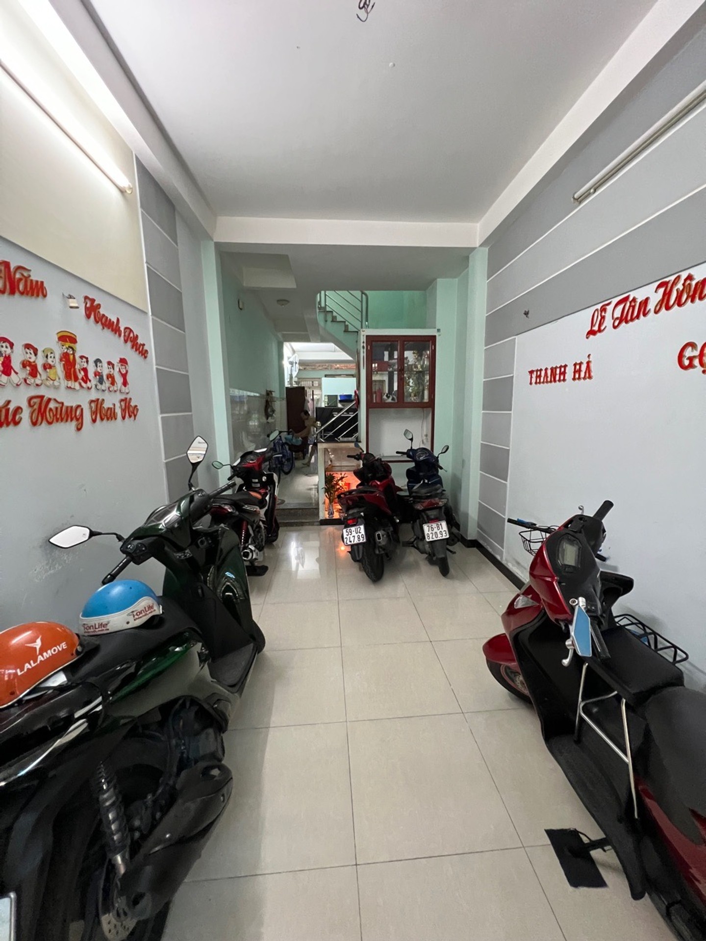 Nhà 3 tầng kiên cố hẻm 6m trung tâm Quận 10, diện tích 50m2