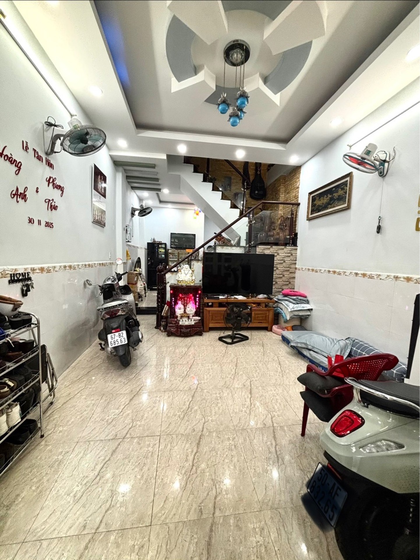 Nhà đẹp 2 Tầng , ngay gò xoài , hẻm xe hơi đậu cửa , 50M² chỉ 4.6 tỷ TL
- 4x12.5, trệt lầu gồm 2PN