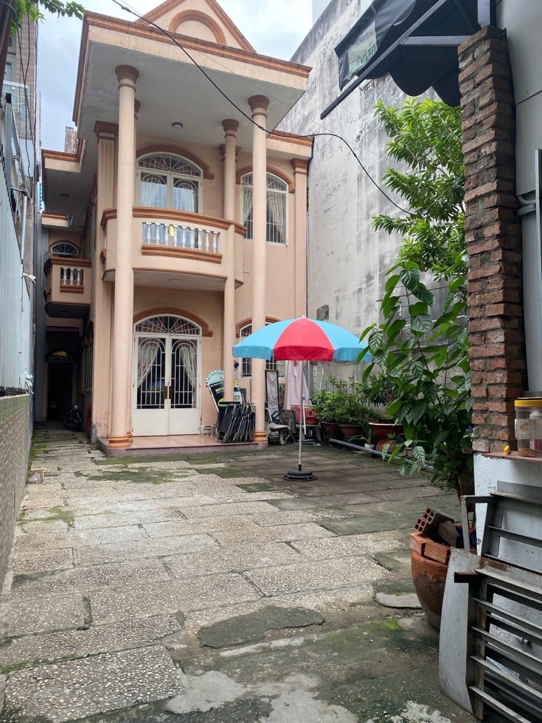 Bán nhà mặt phố Quang Trung, 6.5x27m, 2 Tầng