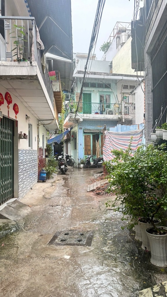 Nhà Hiếm Trung Tâm Quận Tân Bình - Gần Đại Học Văn Hiến - Giá Tốt Chờ Chủ Mới