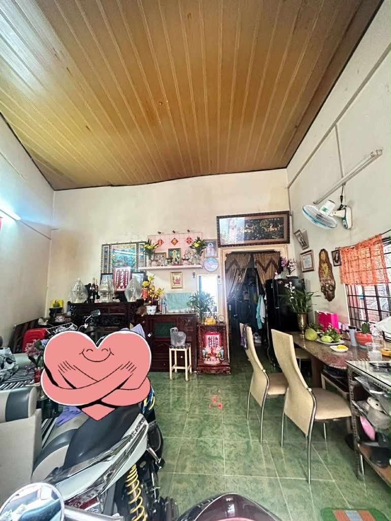 Bán nhà mặt phố 130m2, mặt tiền Lạc Long quân-phường Tân Hoà, tphcm giá 15.5 tỷ