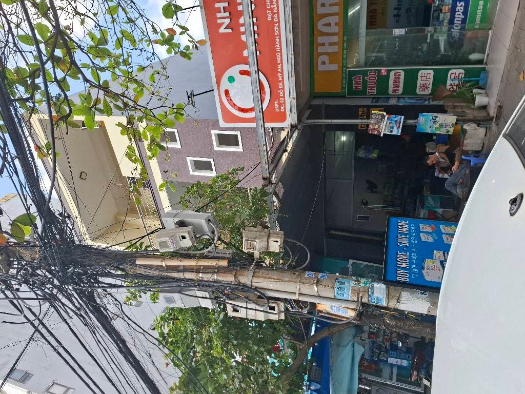 Cơ Hội Vàng Sở Hữu Nhà Mặt Phố Gần Biển Mỹ Khê, Đà Nẵng